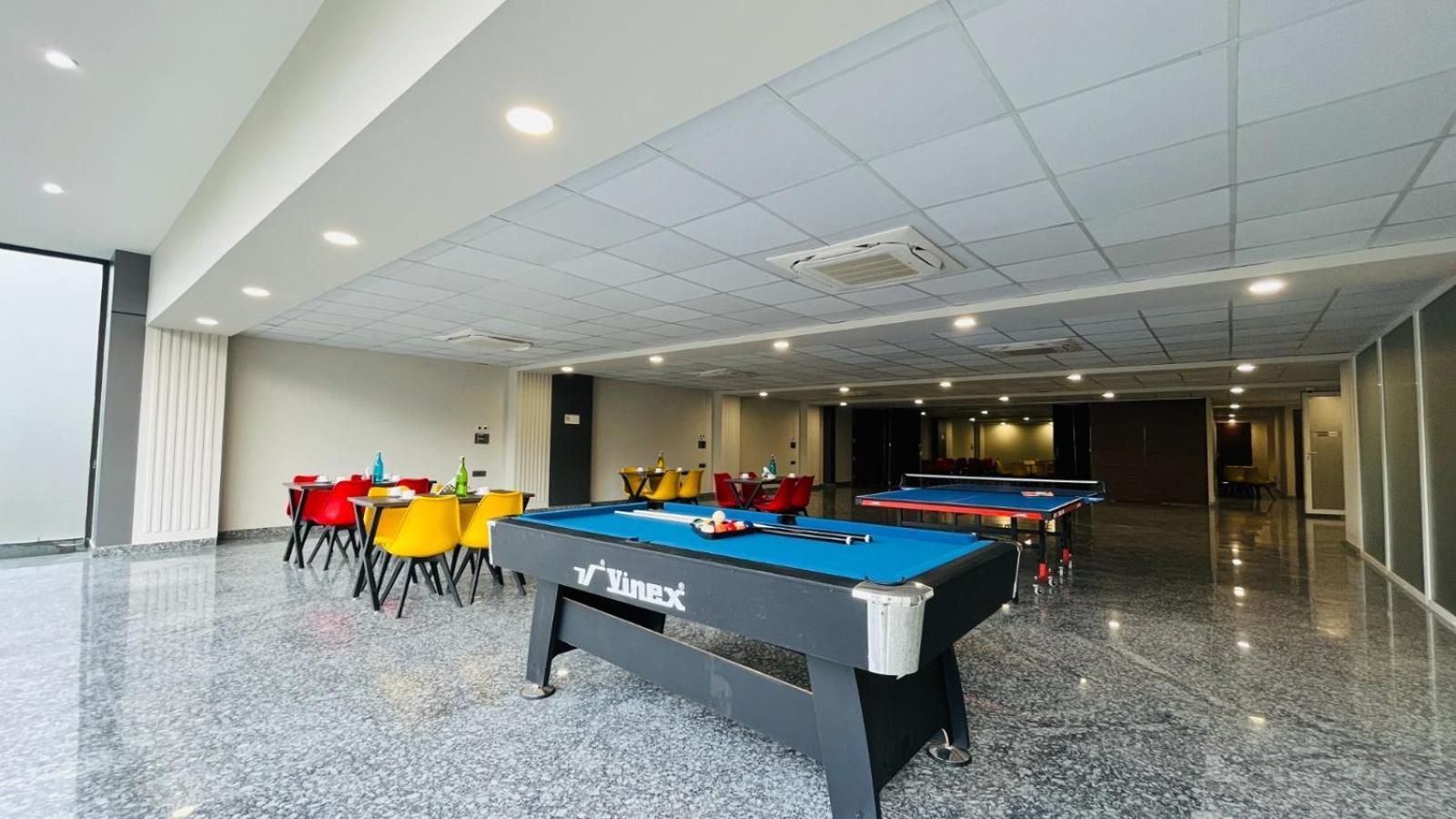 Zen Suites Gurgaon - Luxe Stays Collection Bagian luar foto