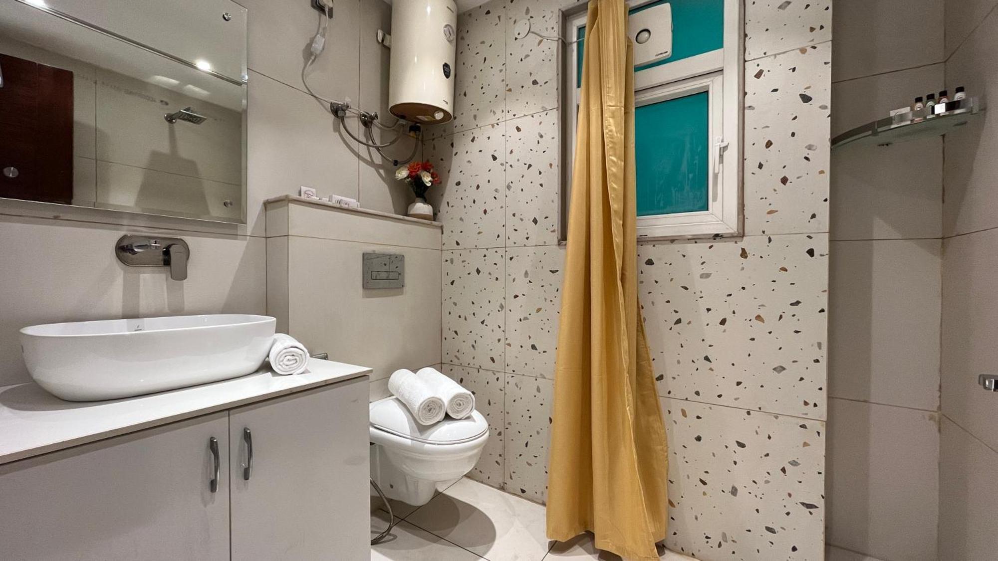 Zen Suites Gurgaon - Luxe Stays Collection Bagian luar foto